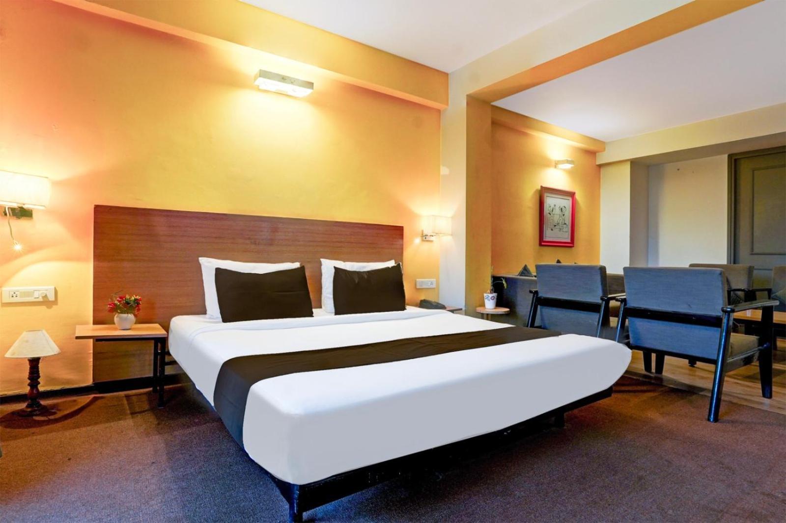 Clayton 4* New Delhi